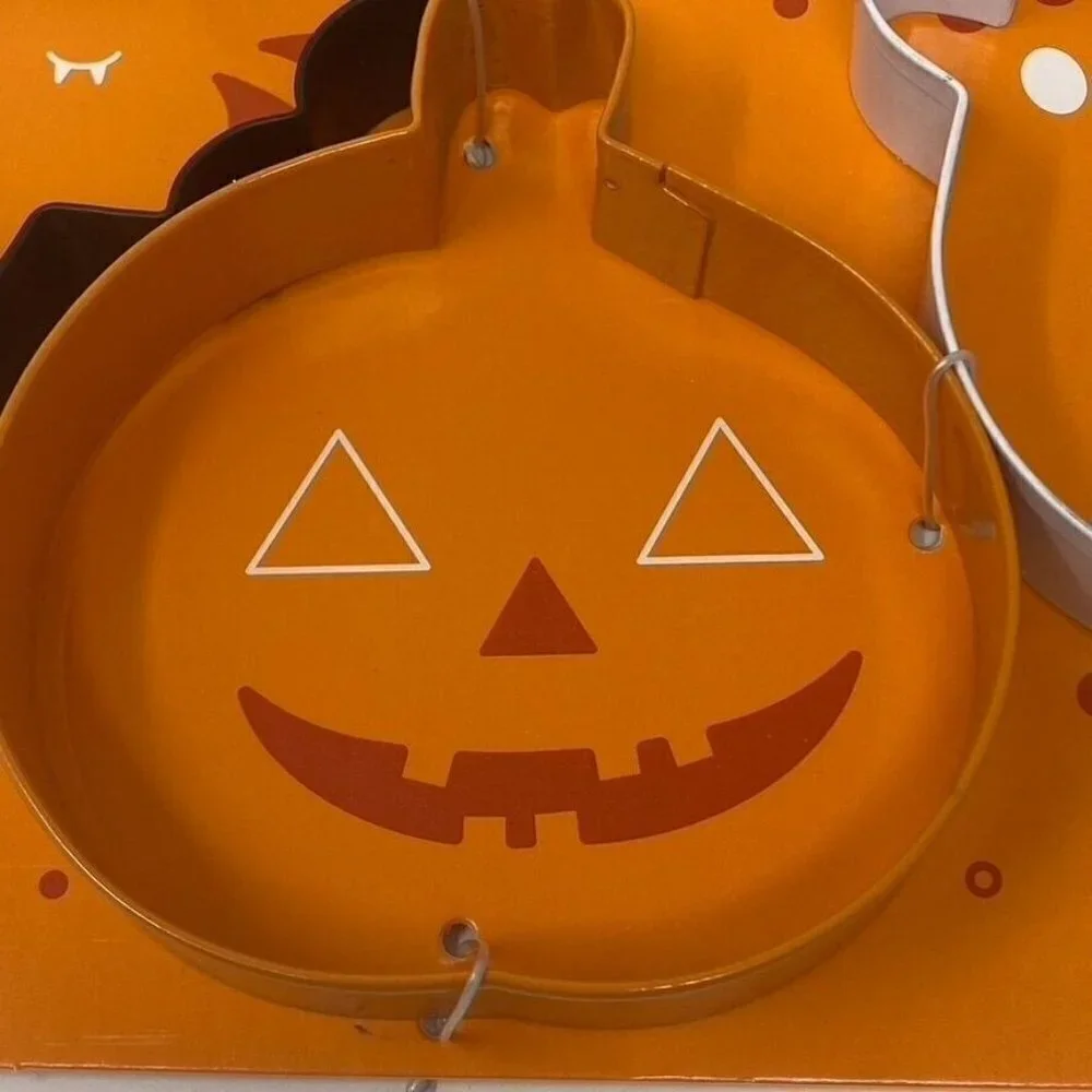 Target Hyde & EEK! Boutique™ 3pc Metal Cookie Cutter Set Halloween B33